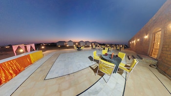 seven palms luxury camp