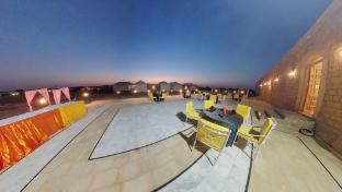 seven palms luxury camp