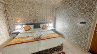 seven palms luxury camp