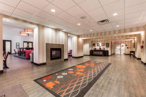 hampton inn and suites by hilton lethbridge