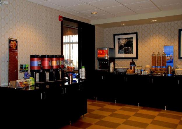 hampton inn and suites by hilton lethbridge