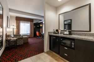 hampton inn and suites by hilton lethbridge