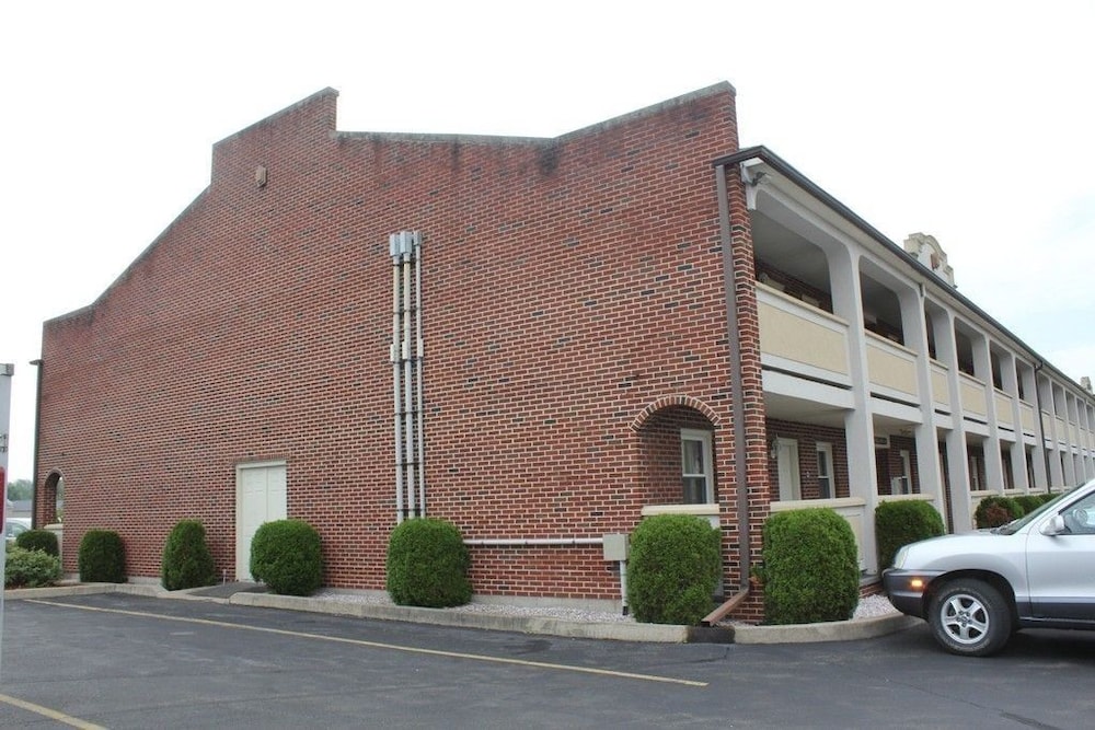 aderi hotel bucknell university
