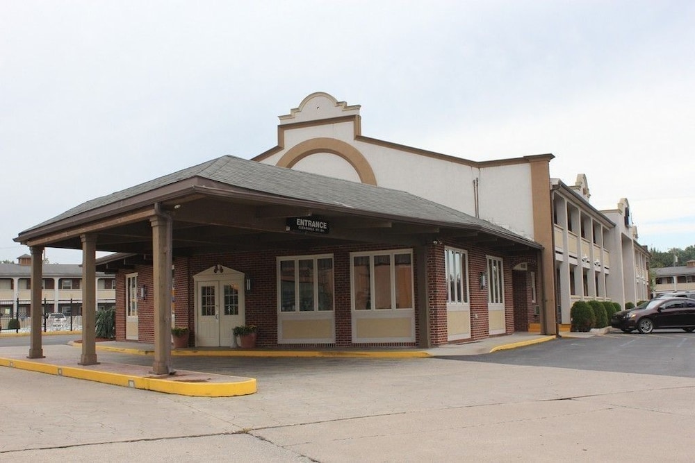 aderi hotel bucknell university