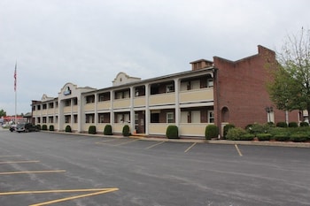 aderi hotel bucknell university