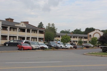 aderi hotel bucknell university
