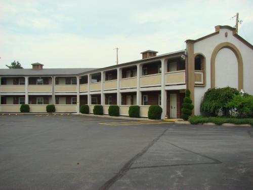 Aderi Hotel Bucknell University,Near Packwood House Museum,2 star