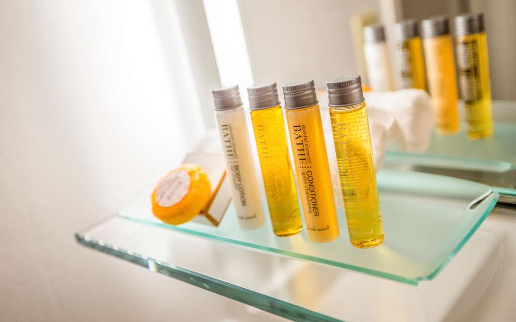 hotel 116 a coast hotel bellevue