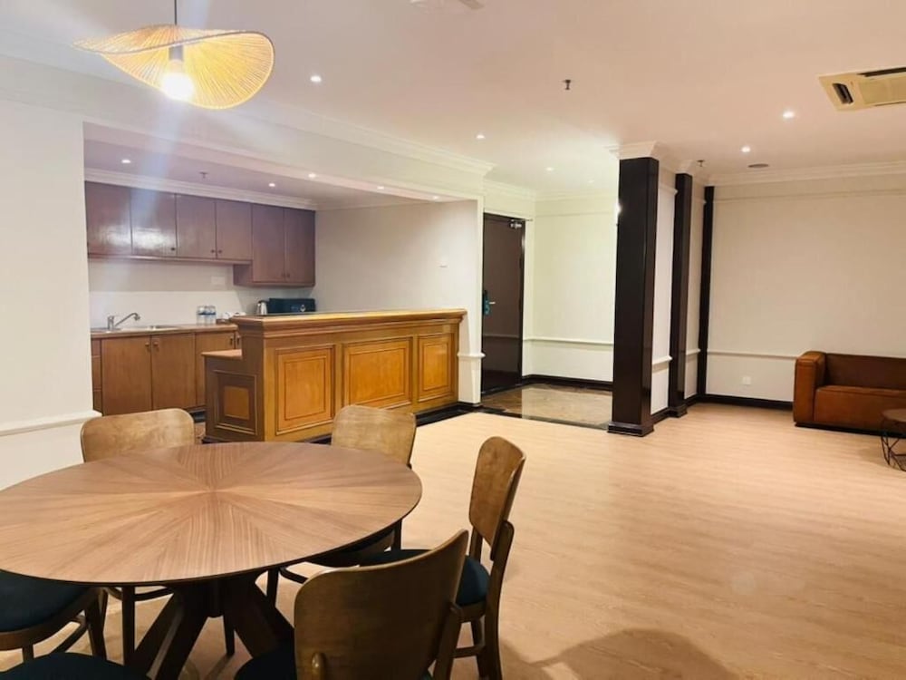 kingston hotel 9 jonker street malacca