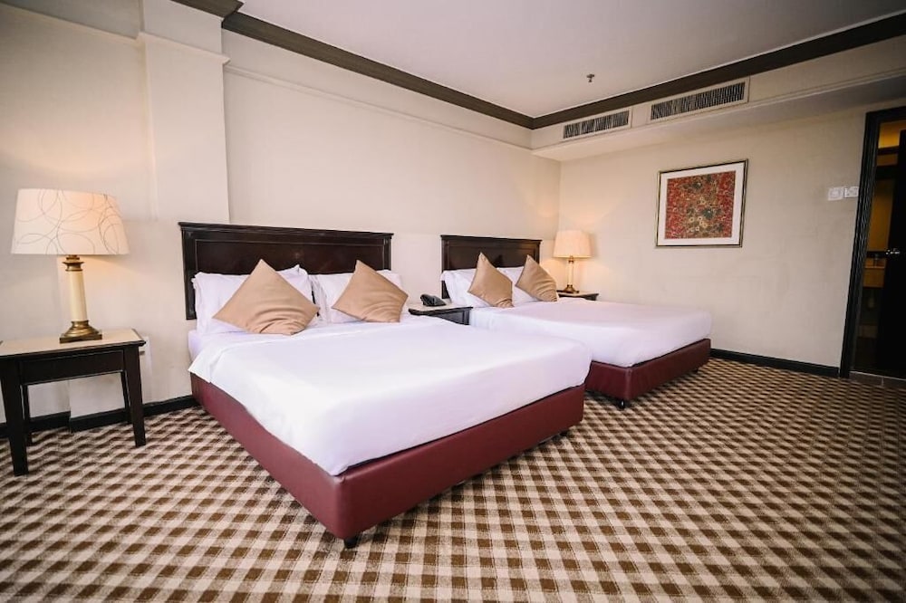 kingston hotel 9 jonker street malacca