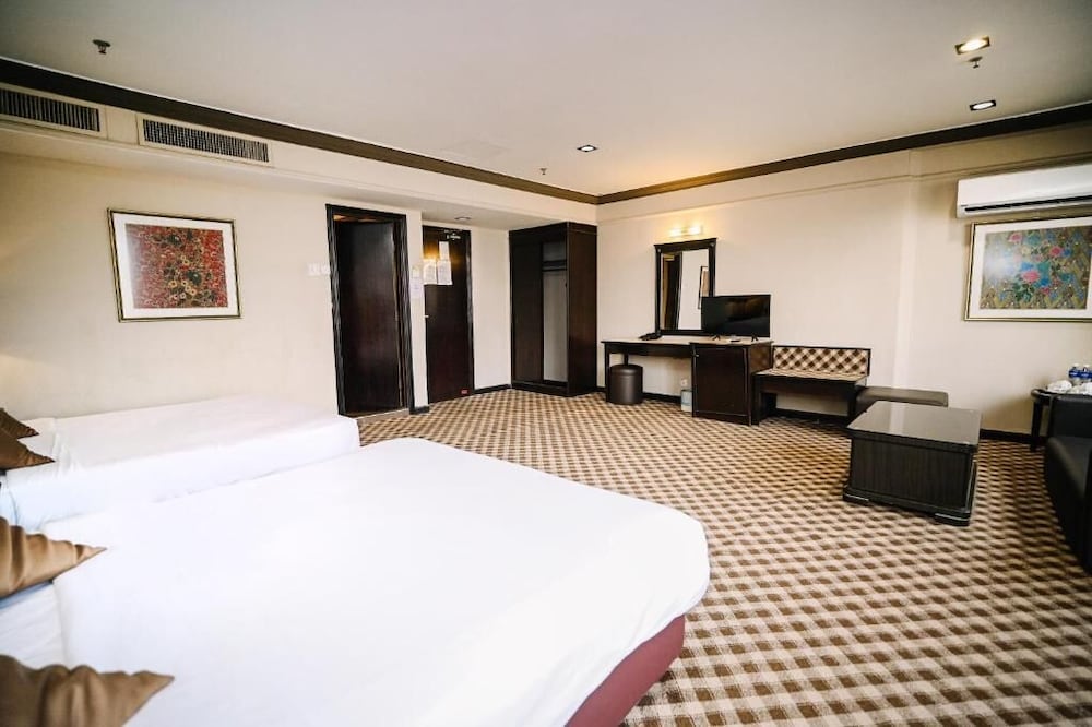 kingston hotel 9 jonker street malacca
