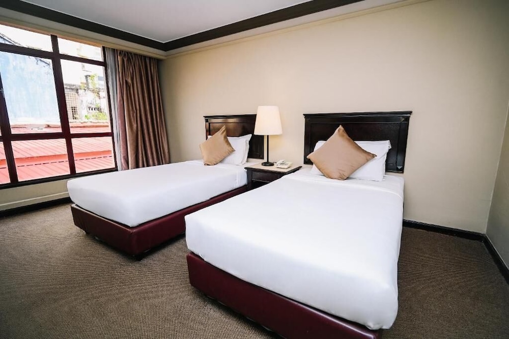 kingston hotel 9 jonker street malacca