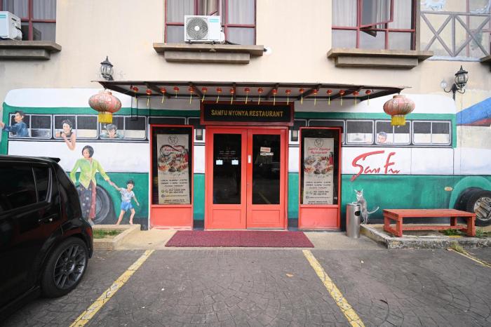 kingston hotel 9 jonker street malacca
