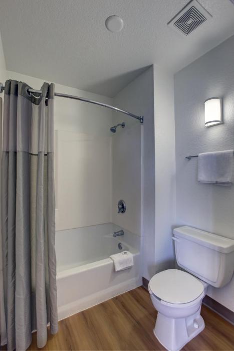 motel 6 bellflower ca los angeles