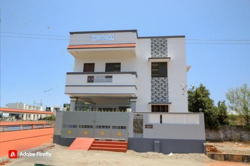 Paradise Home Stay,,5 star