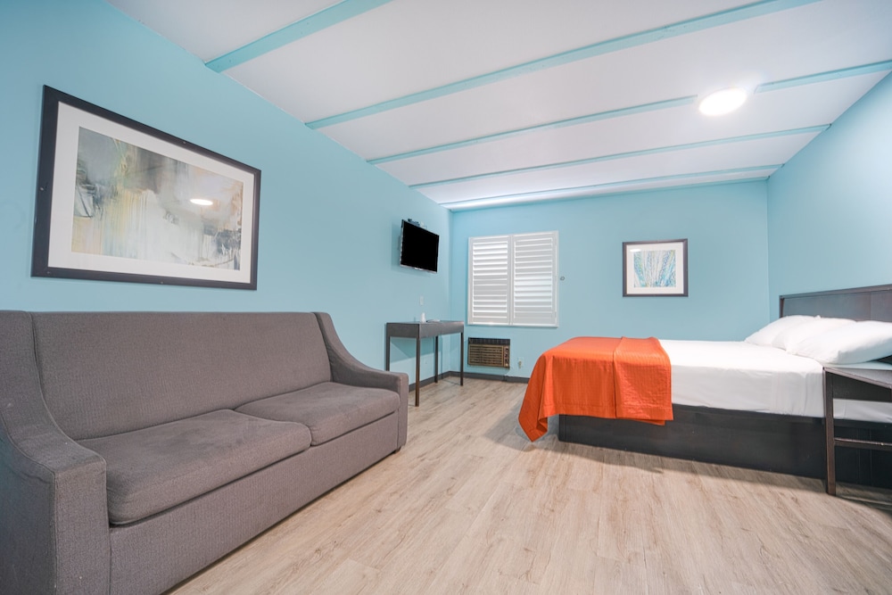 rodeway inn and suites north hollywood burbank airpo