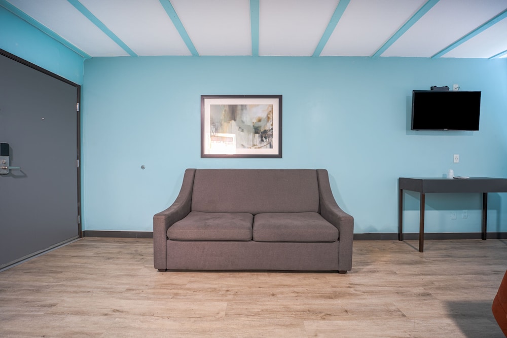 rodeway inn and suites north hollywood burbank airpo