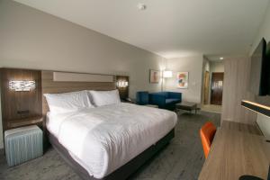 holiday inn express and suites sulphur springs by ihg