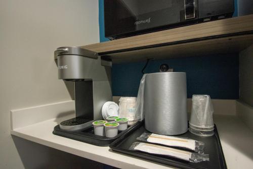 holiday inn express and suites sulphur springs by ihg