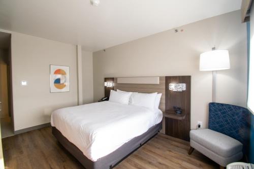 holiday inn express and suites sulphur springs by ihg
