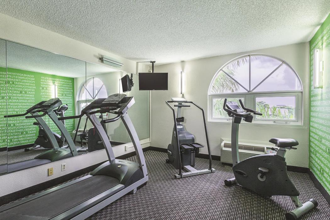 la quinta inn and suites by wyndham miami lakes