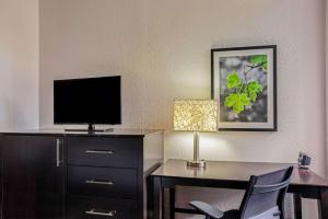 la quinta inn and suites by wyndham miami lakes