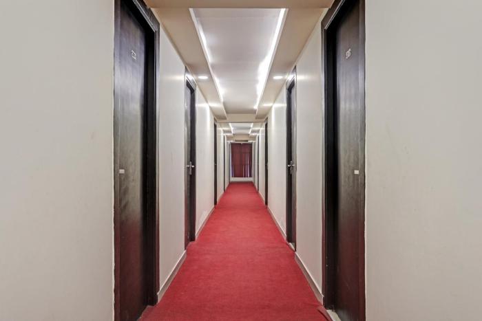 townhouse the hotel diamond vasundhara