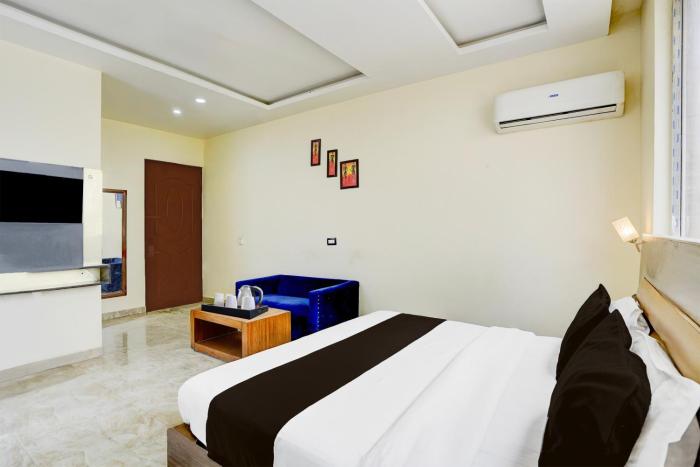 super collection o railway station dehradun formerly hotel narula