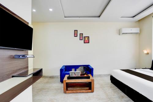 super collection o railway station dehradun formerly hotel narula