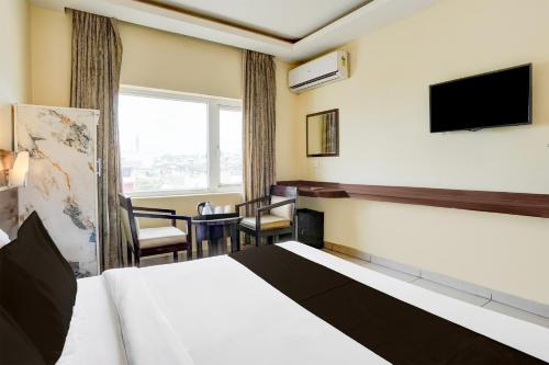 super collection o railway station dehradun formerly hotel narula