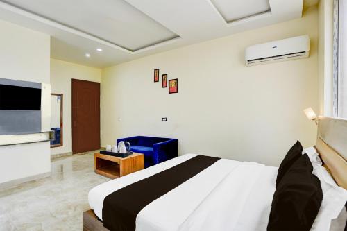 super collection o railway station dehradun formerly hotel narula