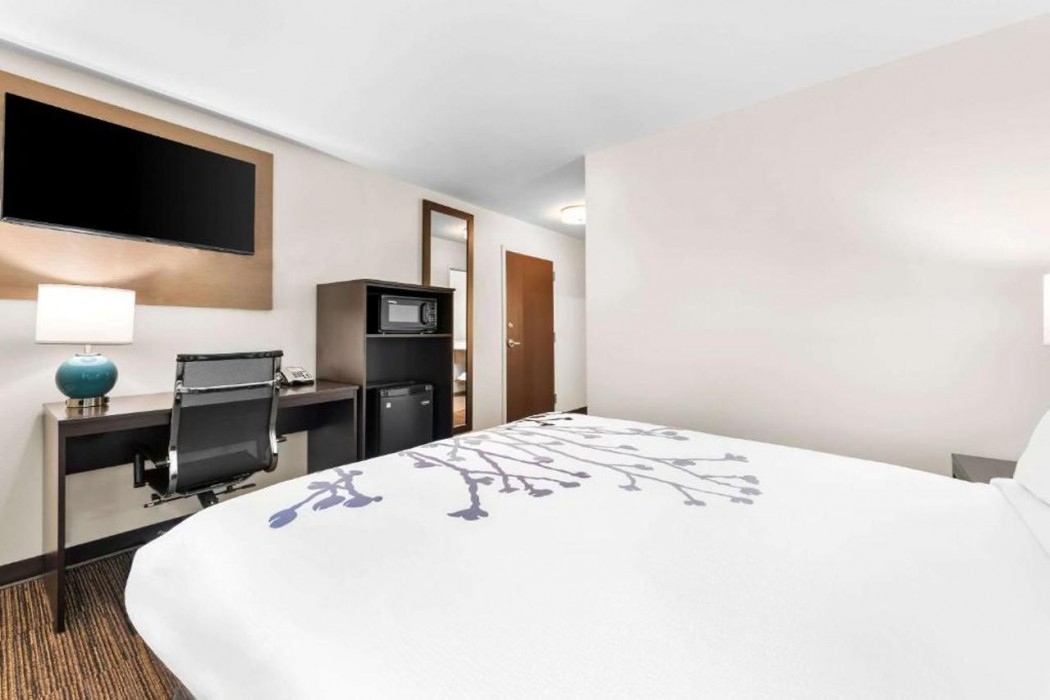 sleep inn and suites pigeon forge downtown