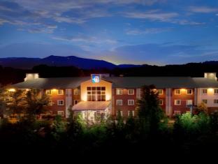 sleep inn and suites pigeon forge downtown