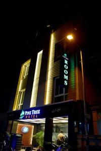 pine tree boutique hotel near us consulate and apollo hospital