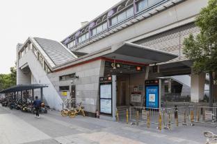 hanting hotel shenzhen longhua subway station