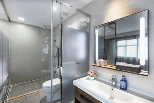 hanting hotel shenzhen longhua subway station