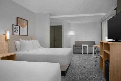 spark by hilton vestal binghamton university area