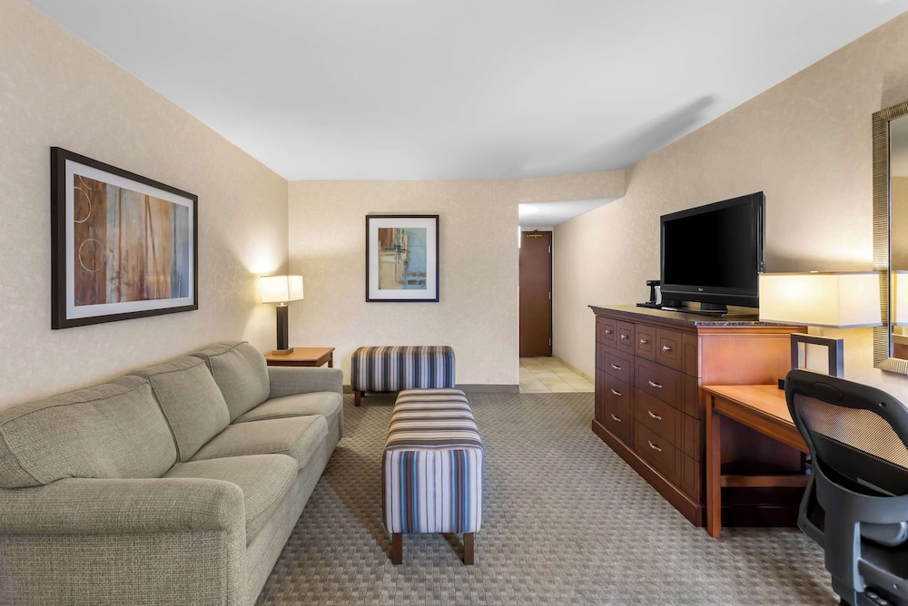 sonesta essential houston hobby airport