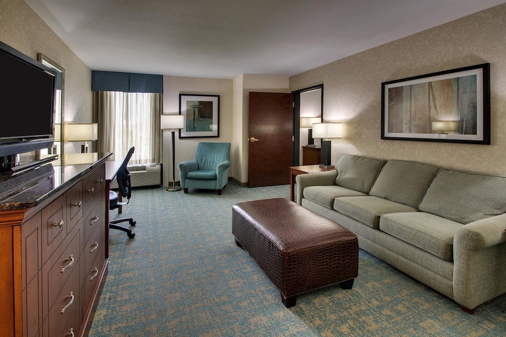 sonesta essential houston hobby airport