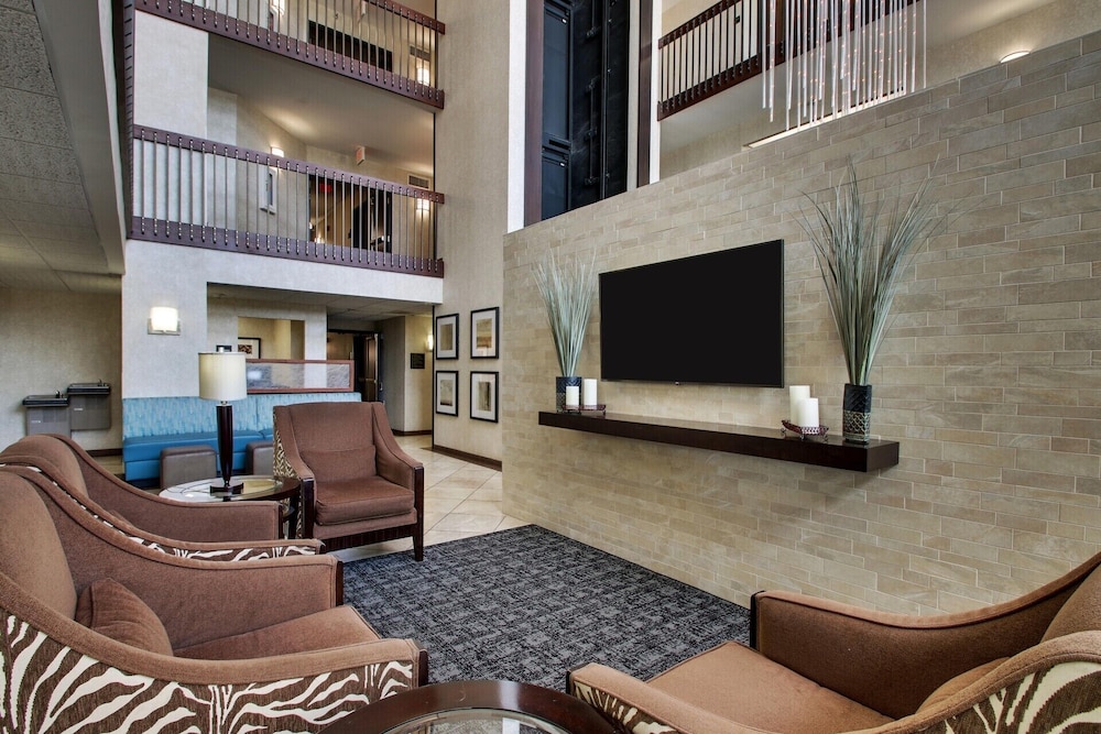 sonesta essential houston hobby airport