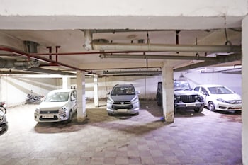 hotel platinum free airport pickup