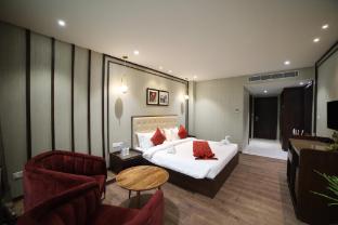 hotel seven stone bhilwara