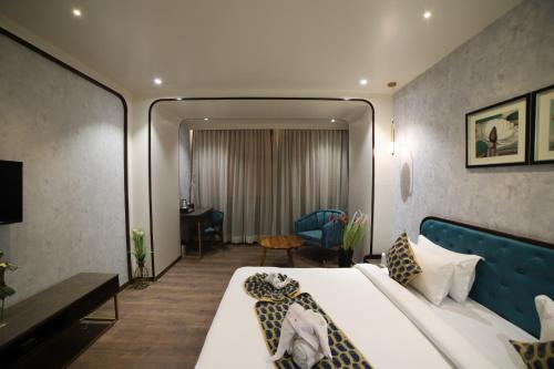 Hotel Seven Stone Bhilwara,,3 star