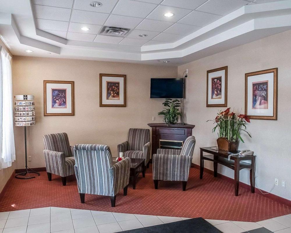 comfort inn mississauga