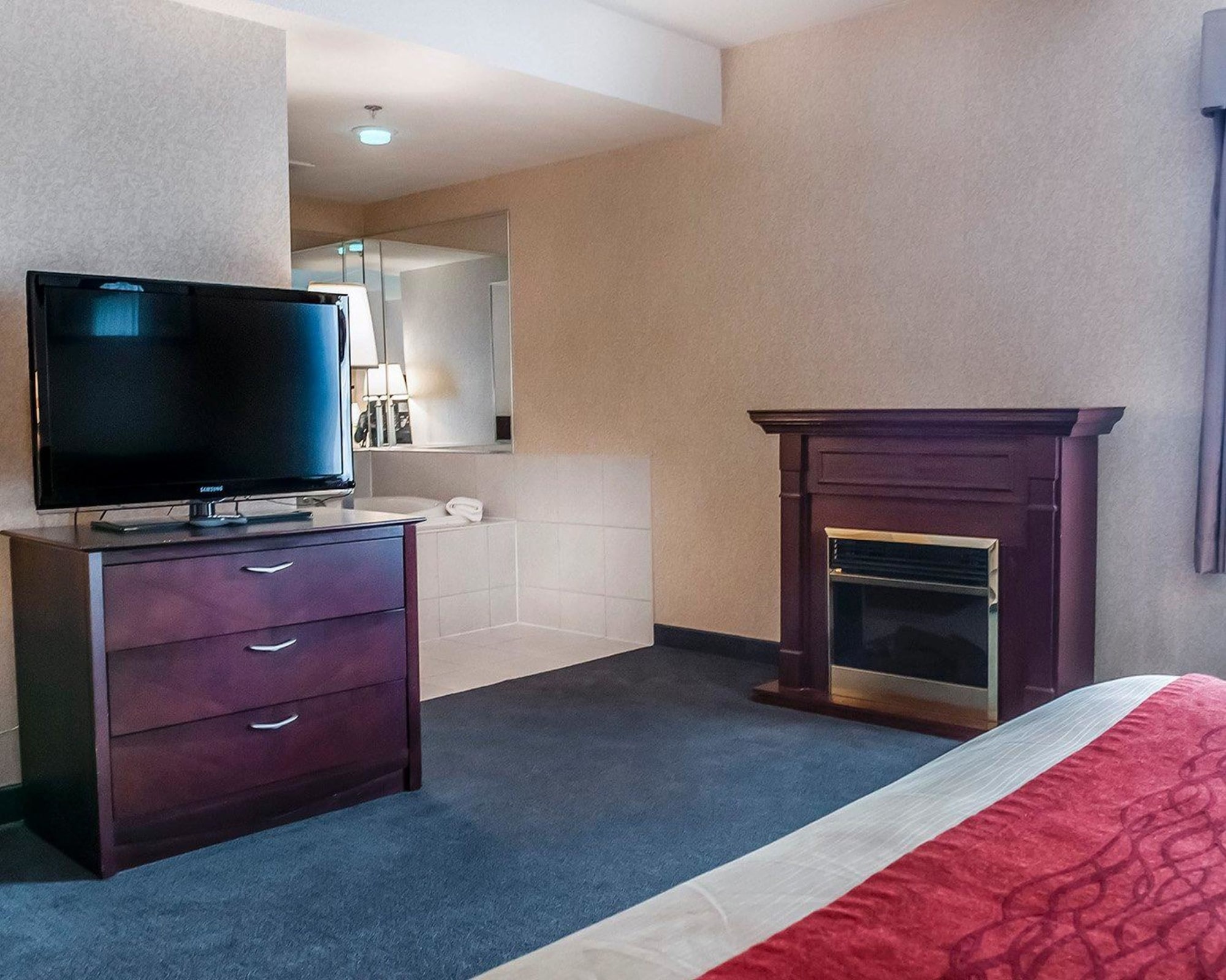 comfort inn mississauga
