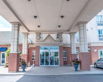 comfort inn mississauga