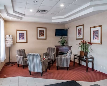 comfort inn mississauga