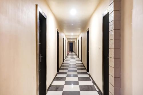 Hotel O Mini Punjab Hills,,3 star