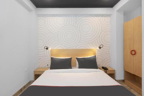 hotel royal spark inn