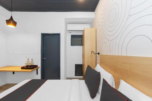 hotel royal spark inn